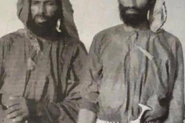 بخيت بن مطلق الراشدي الملقب بالدهيمي ورجل من قبيلة العوامر